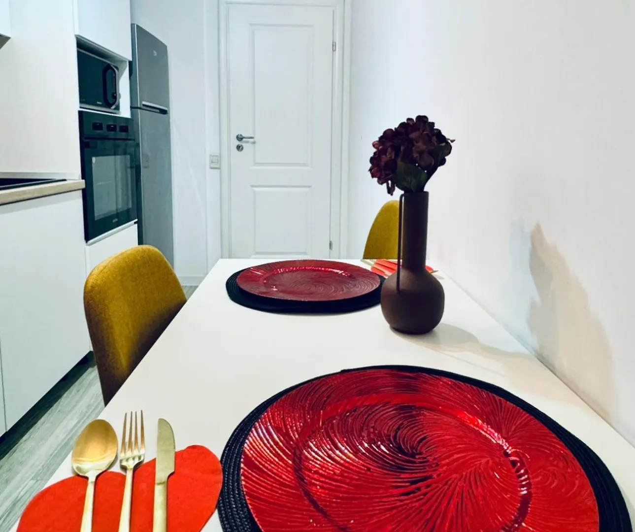Fusion Apartment In Sector 5 Aproape De Centru Fa3 Bucharest 0*,  Romania